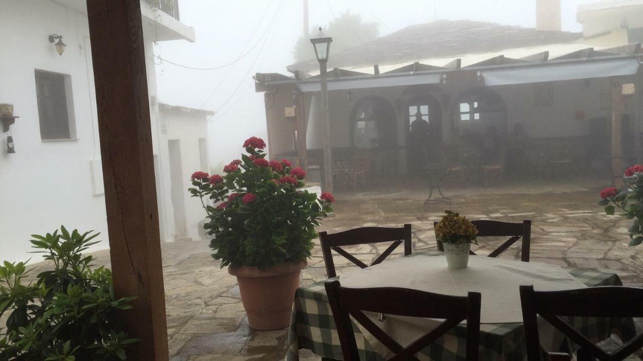 Antoniou Guesthouse Kastanitsa Экстерьер фото